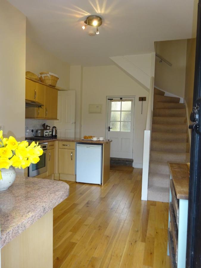 Glanhenwye Courtyard Cottages Glasbury Luaran gambar