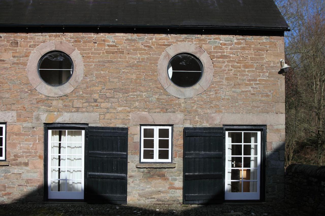 Glanhenwye Courtyard Cottages Glasbury Luaran gambar