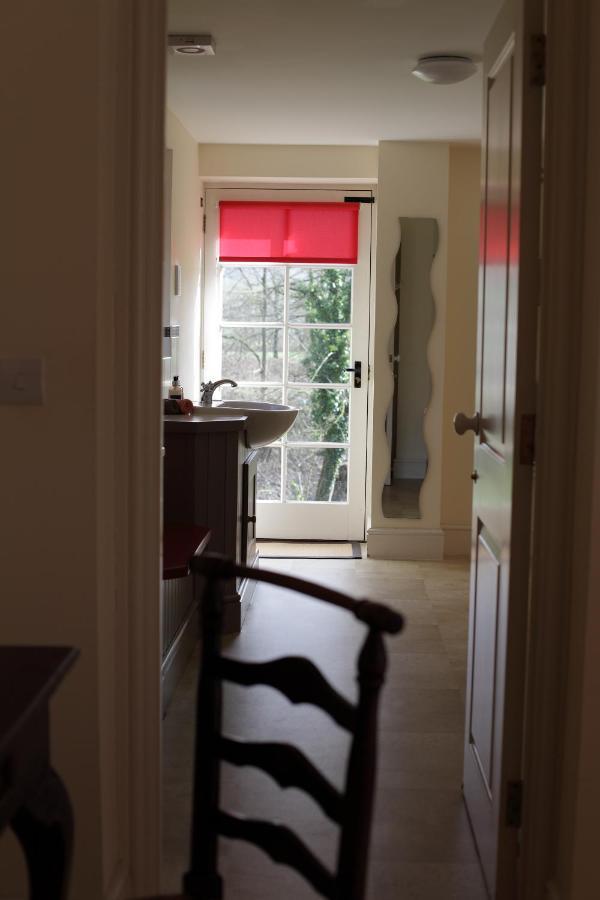 Glanhenwye Courtyard Cottages Glasbury Luaran gambar