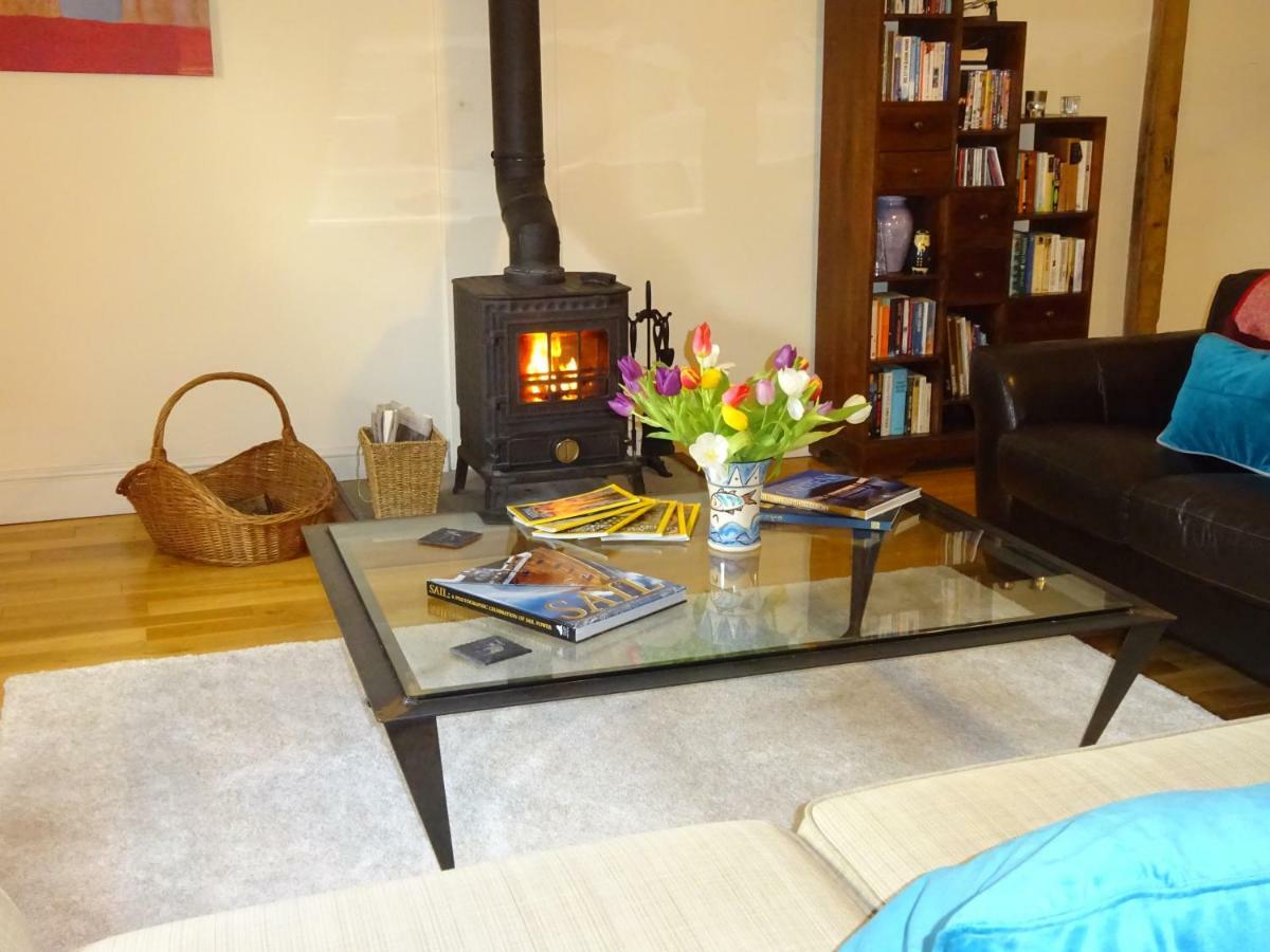 Glanhenwye Courtyard Cottages Glasbury Luaran gambar